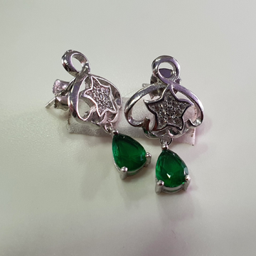 925 Sterling Silver Mini Diamond Earring by 